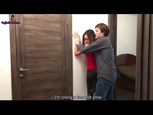 ❤️ Сексуалды риэлтор өзінің пәтерін сатқанда, оның кискасын және трахаеттерін нәзік түрде жұлып алады - Кремпай ❌ Суперпорно бойынша бізде ❌️